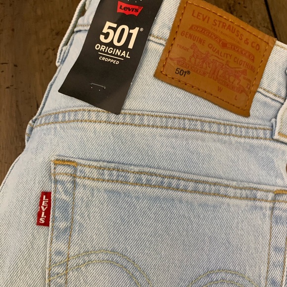 🆕Levi's | 501 Original Stretch Cropped Jeans - Picture 8 of 8